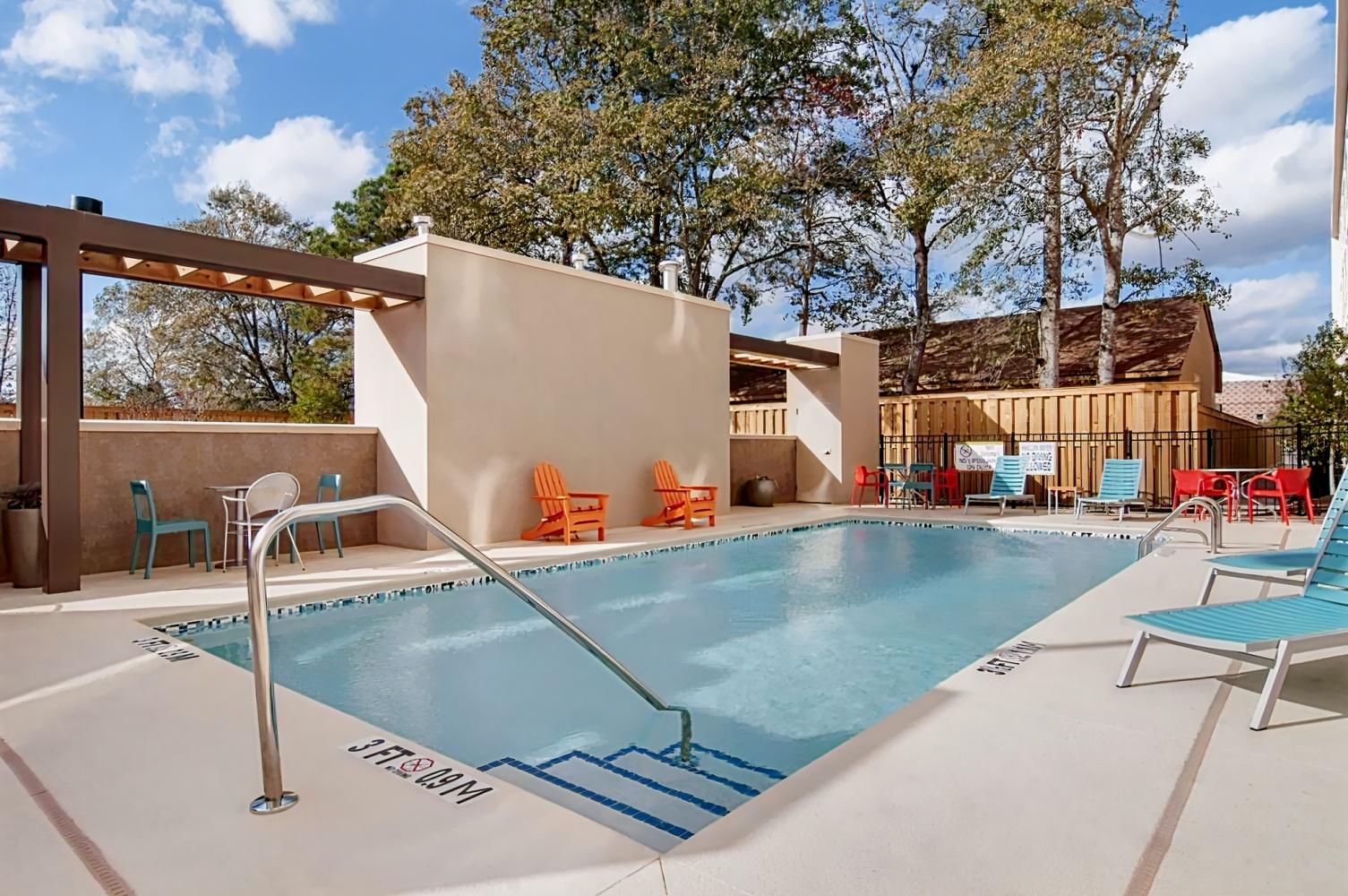 Home2 Suites by Hilton Charleston Airport Convention Center