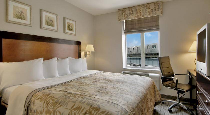 Days Inn Long Island City