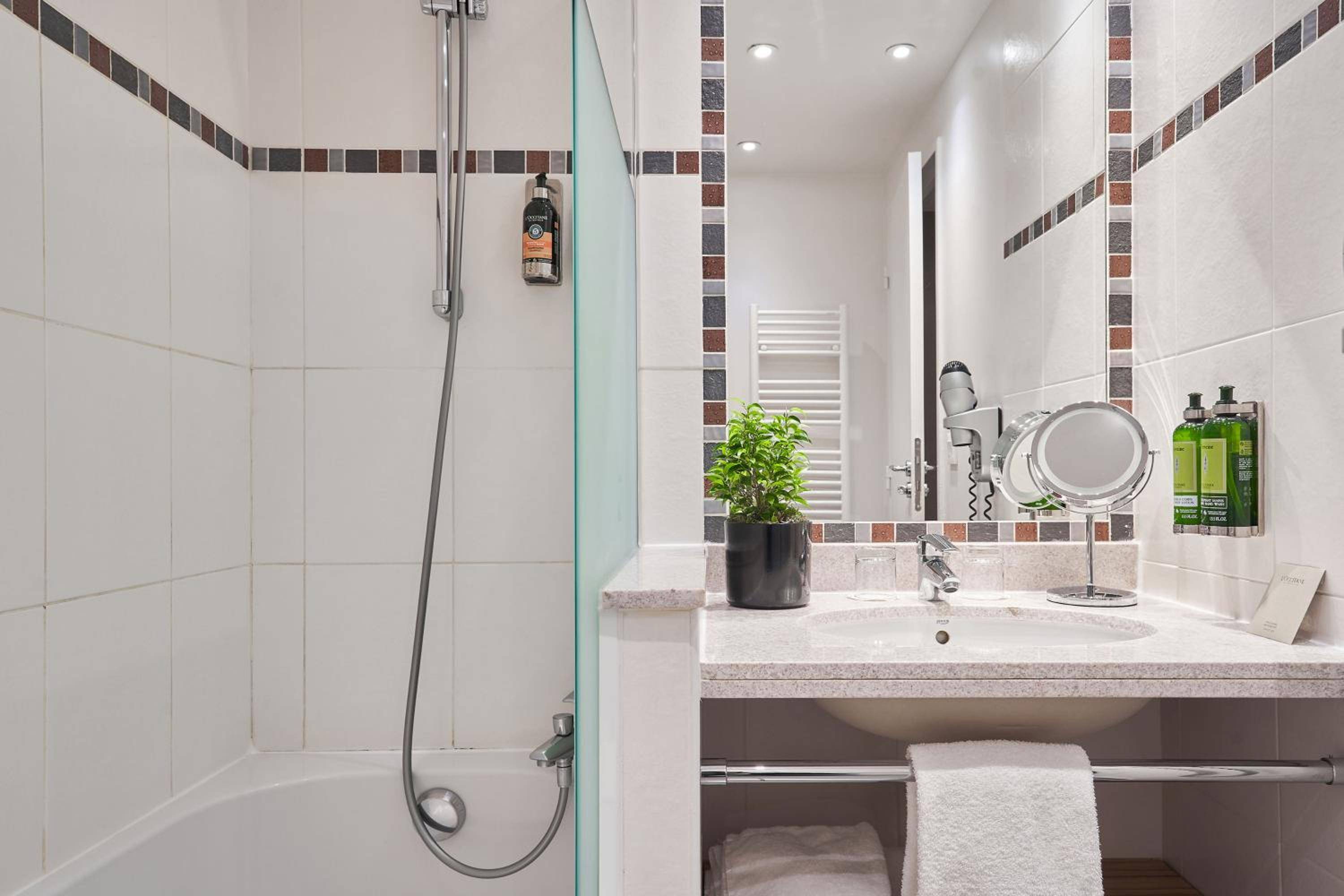 Fraser Suites Harmonie Paris La Défense