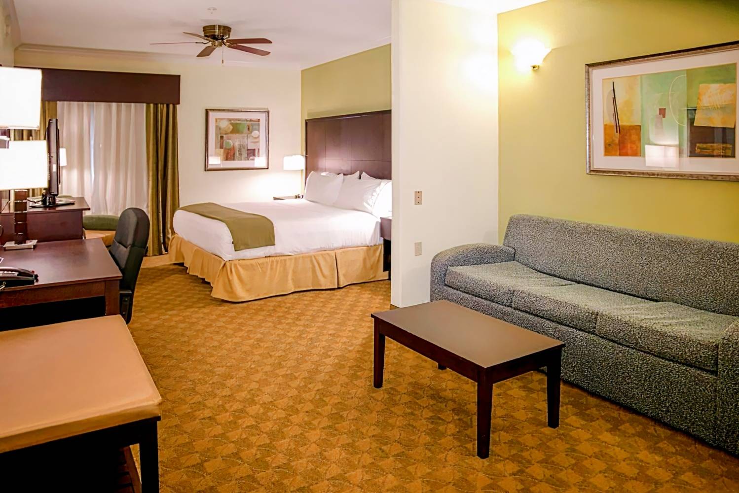 Holiday Inn Express Houston North Intercontinental