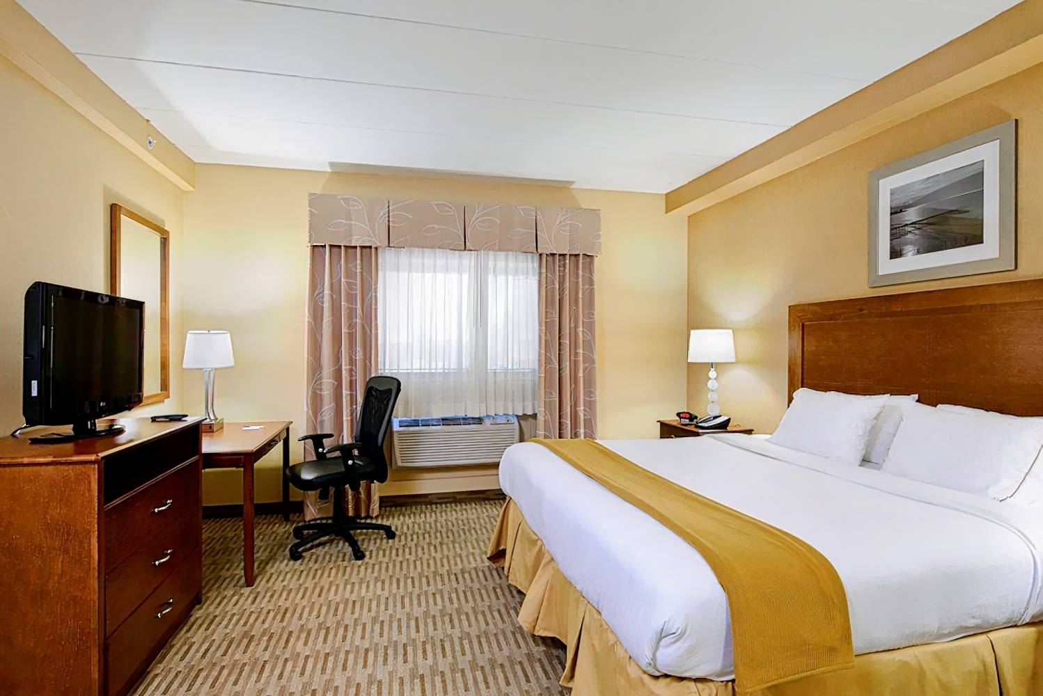 Holiday Inn Express Philadelphia Airport