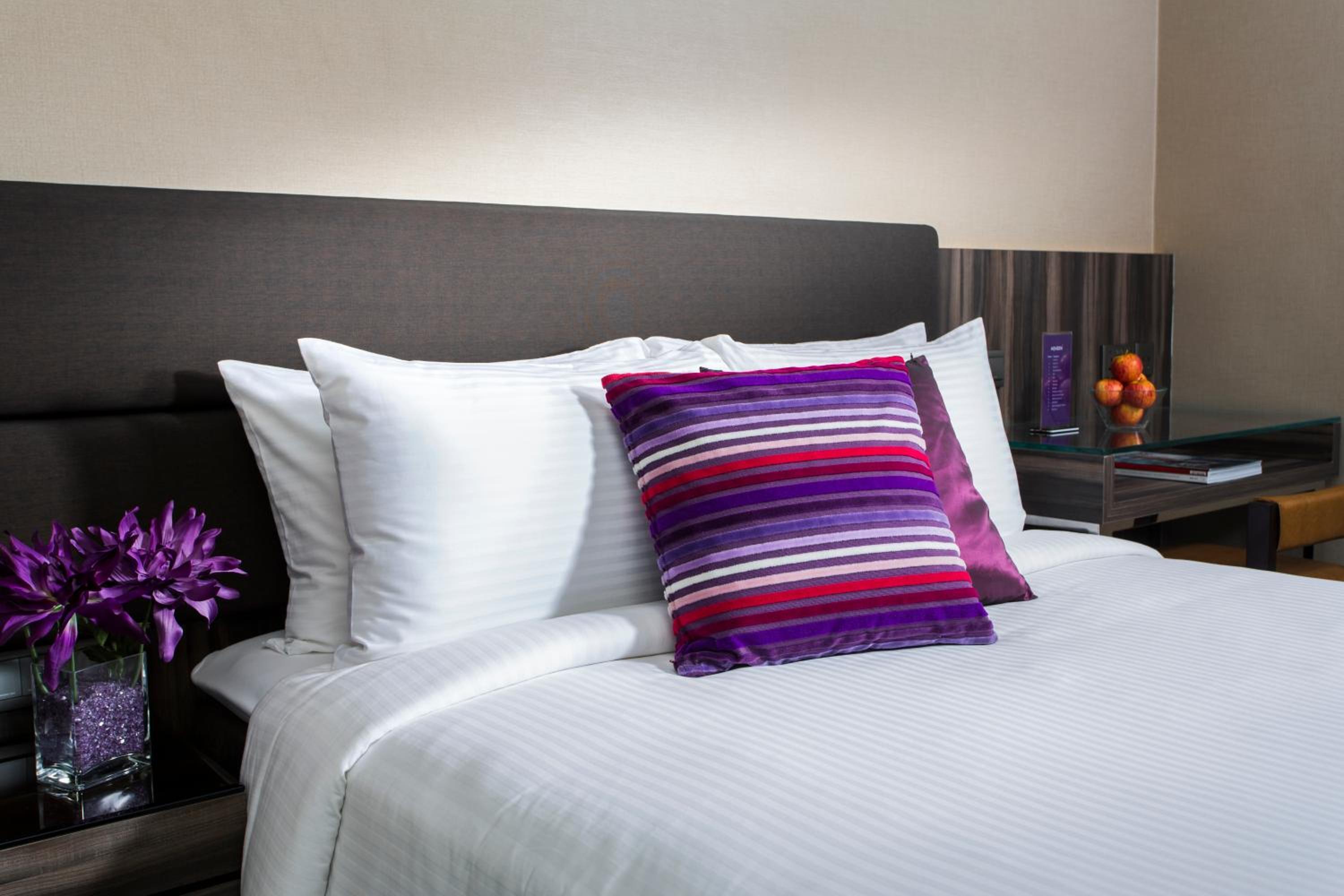 Aqueen Hotel Paya Lebar