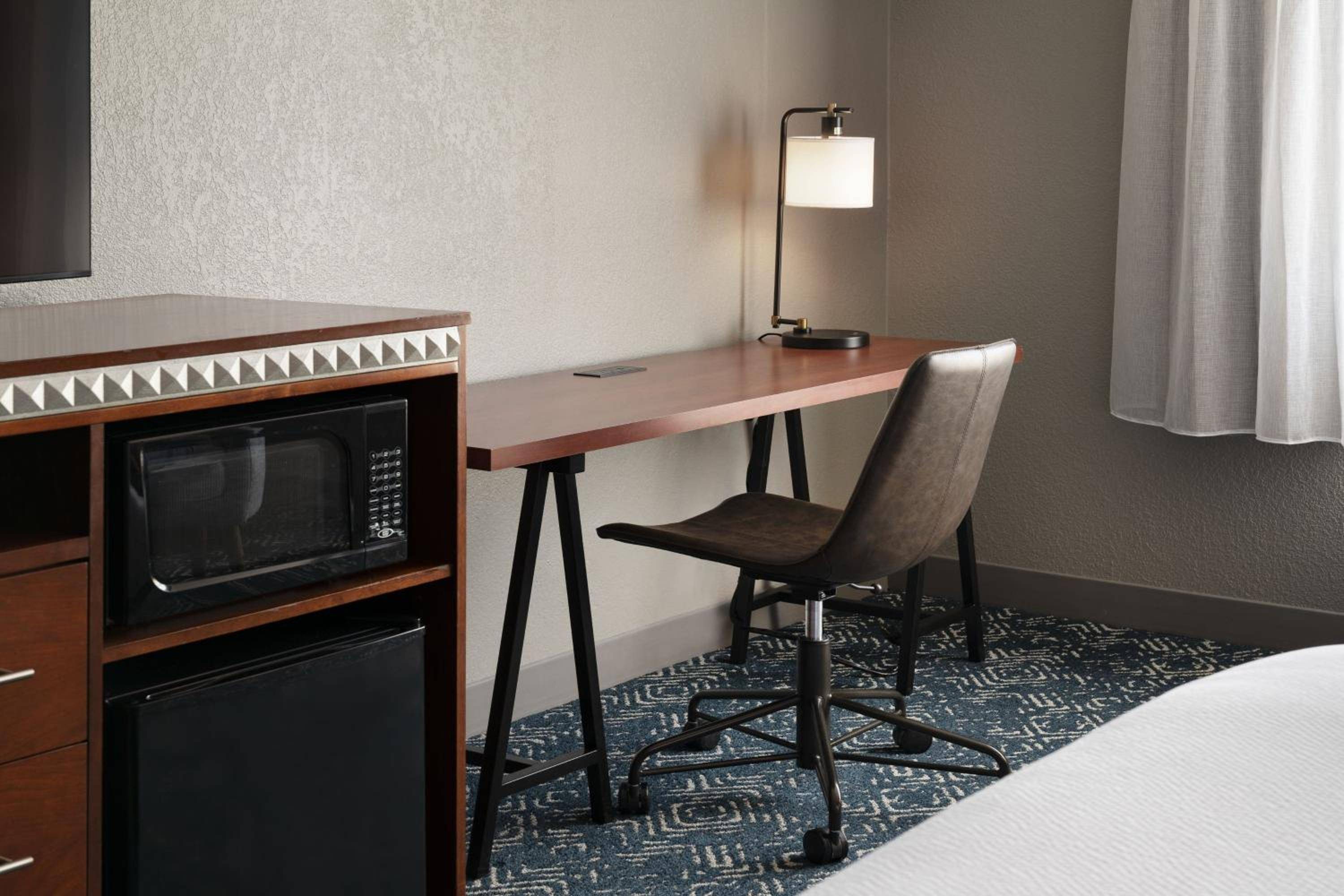 Four Points by Sheraton Tucson Airport