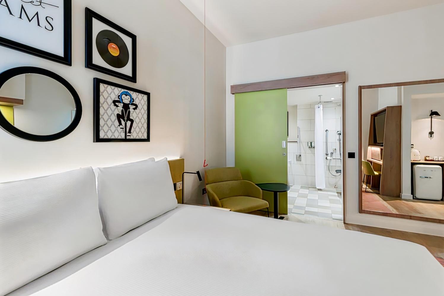 Hampton by Hilton London Ealing