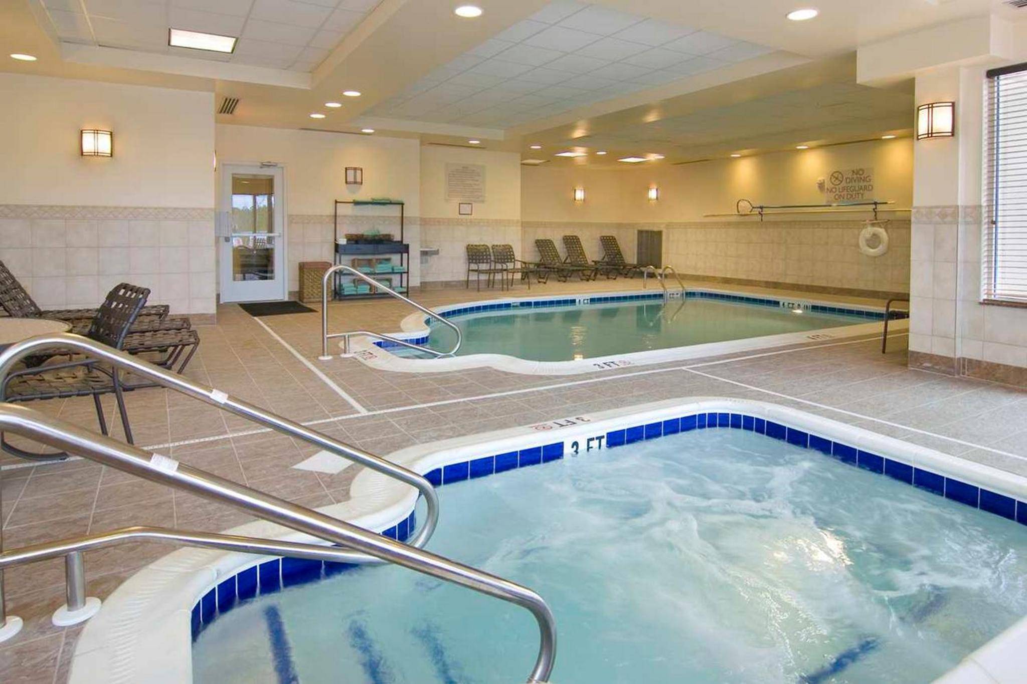 Hilton Garden Inn Waldorf