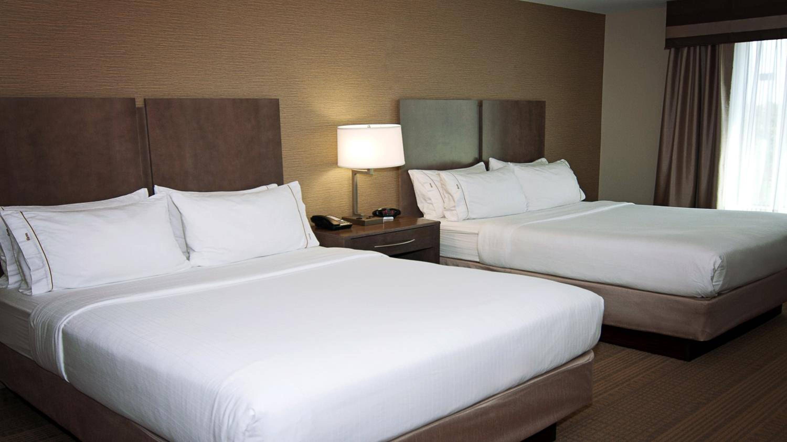 Holiday Inn Express Hotel & Suites Wichita Northeast, an IHG Hotel