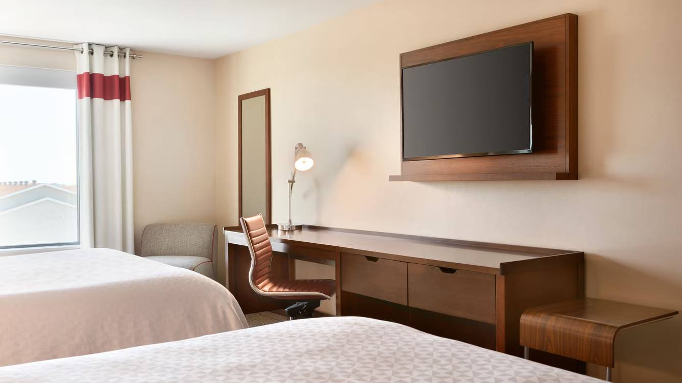 Four Points by Sheraton Fargo Medical Center