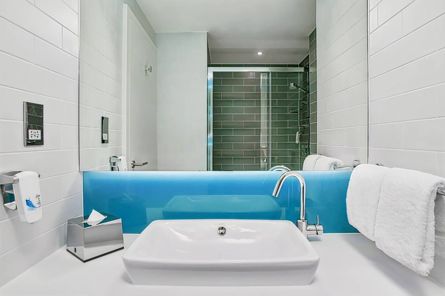 Holiday Inn Express Belfast City