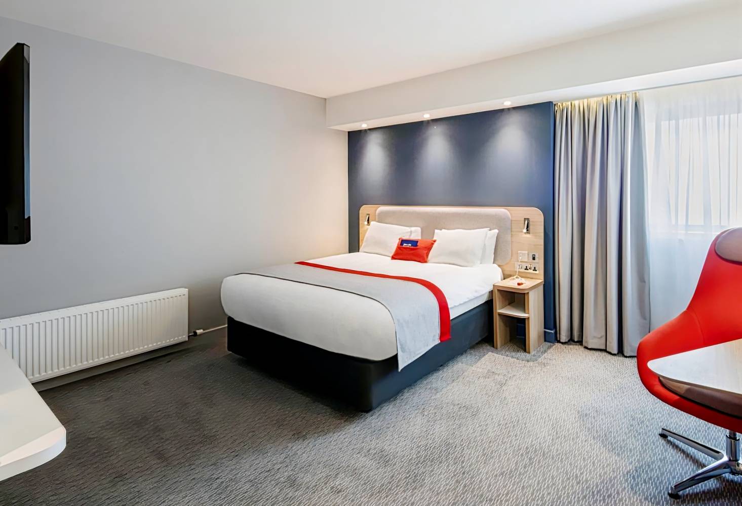 Holiday Inn Express Belfast City