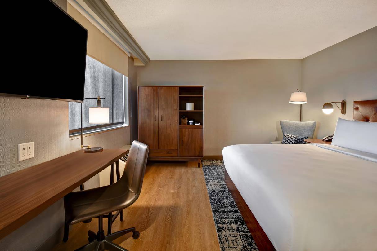 Four Points by Sheraton Boston Newton