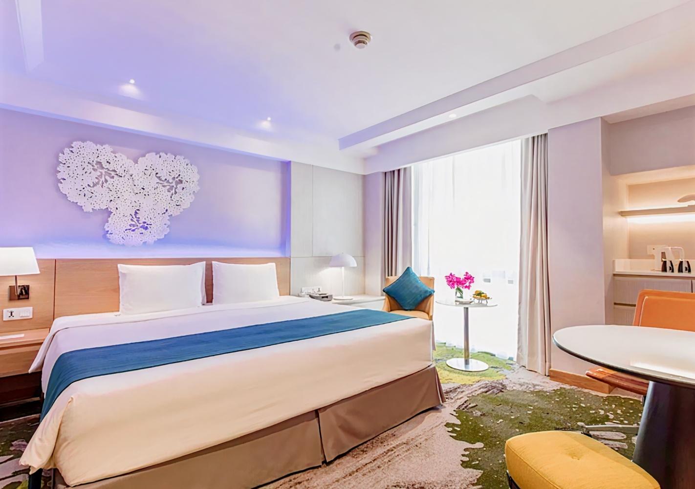 Holiday inn Bangkok, an IHG Hotel