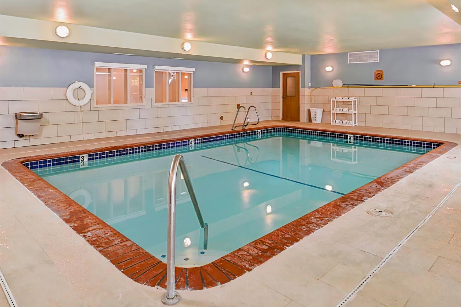 Holiday Inn Express Hotel & Suites Lacey