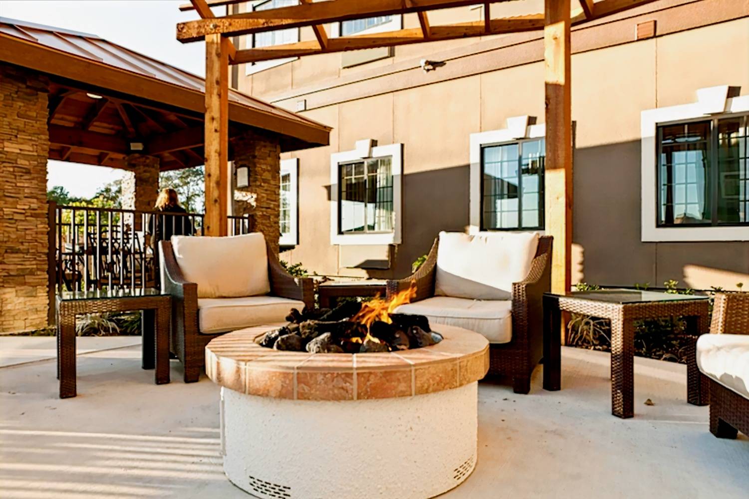 Staybridge Suites Houston - IAH Airport