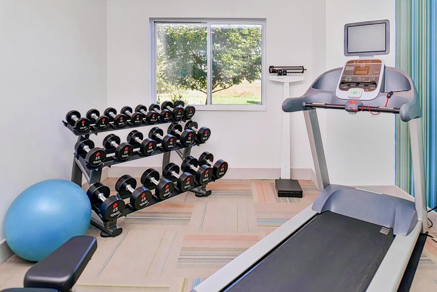 Holiday Inn Express Hotel and Suites Stevens Point