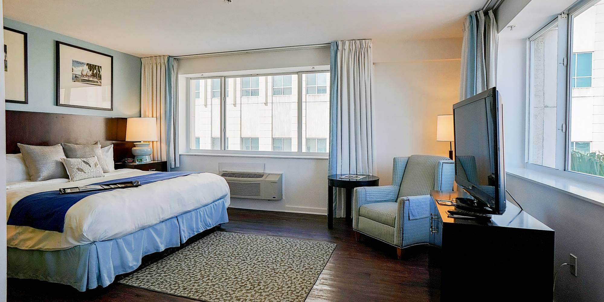 Hotel Indigo Fort Myers Downtown River District