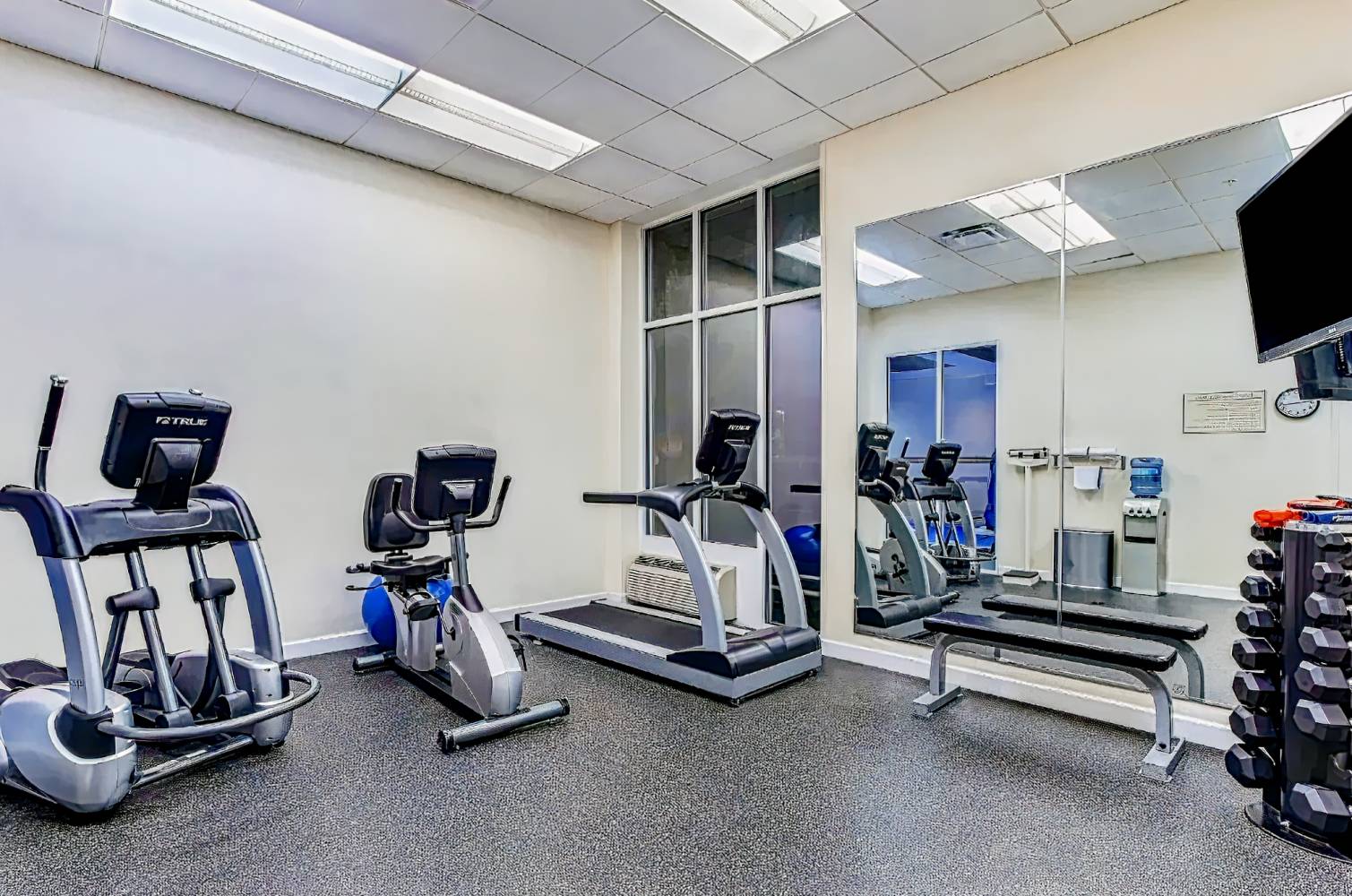 Holiday Inn Louisville AIrport Fair/Expo