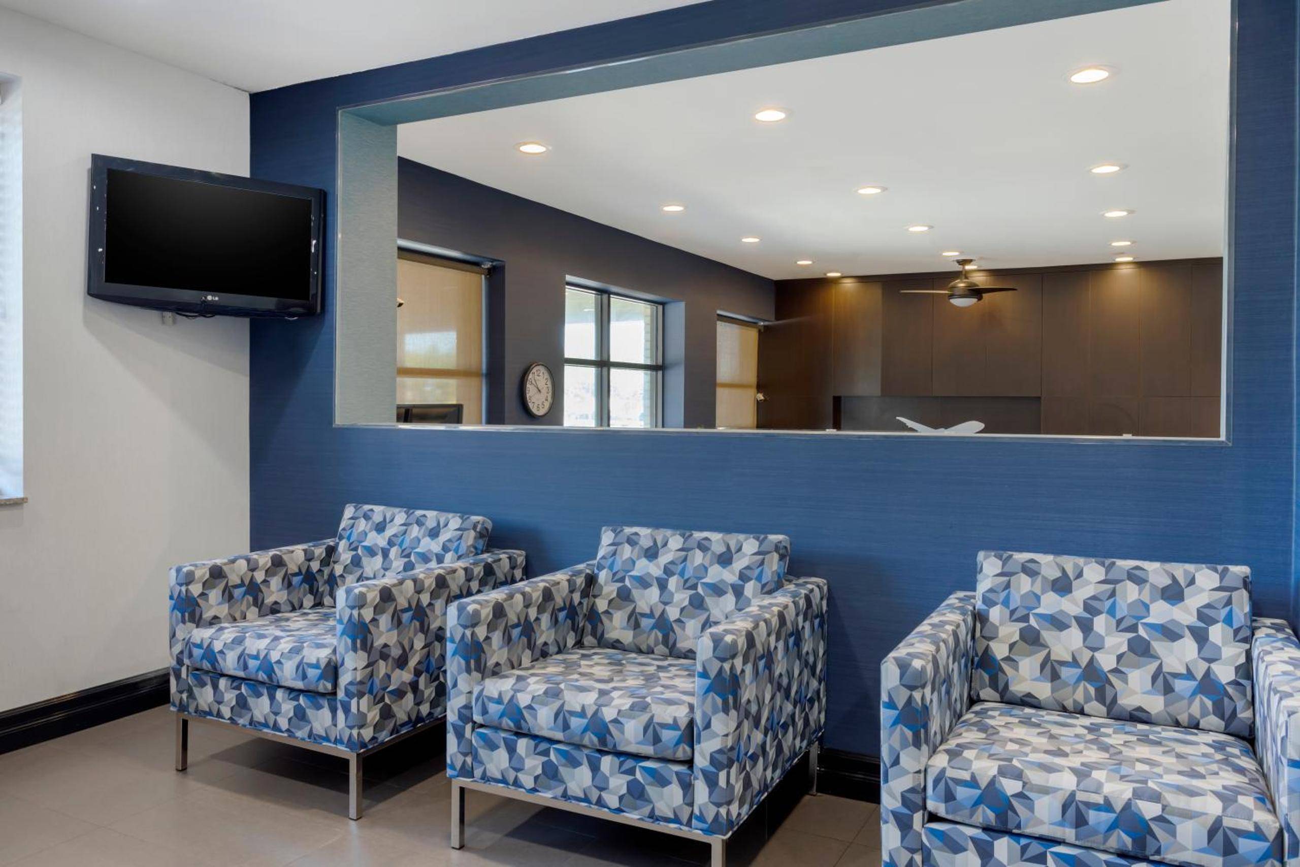 Avion Inn Near LGA Airport, Ascend Hotel Collection