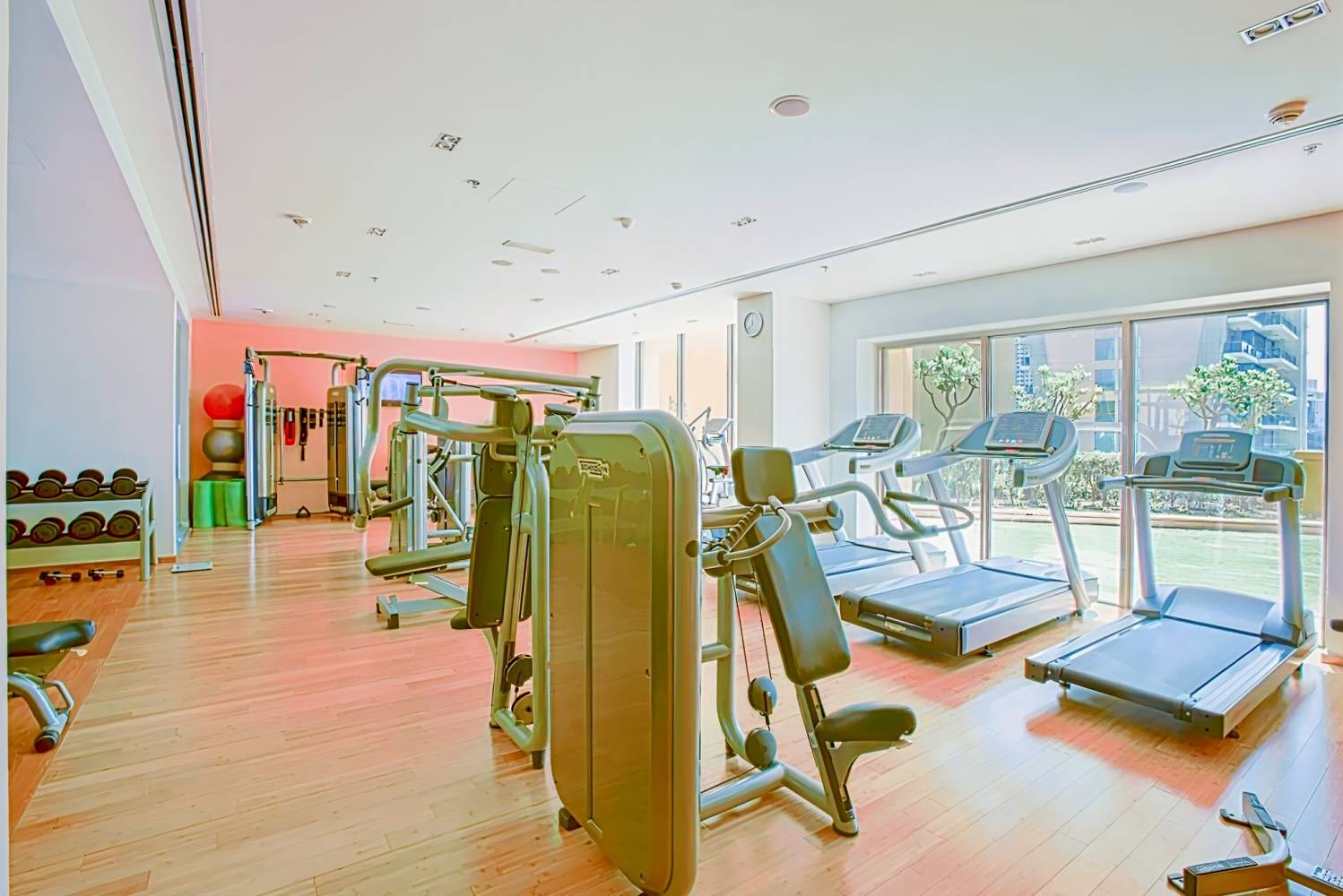 Ramada Hotel & Suites by Wyndham Dubai JBR