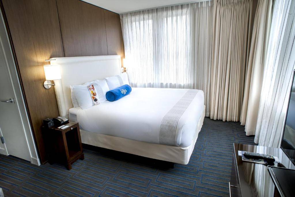 Ellis Hotel, Atlanta, a Tribute Portfolio Hotel by Marriott