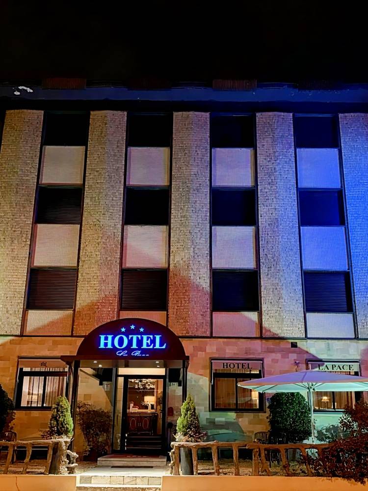 Hotel La Pace