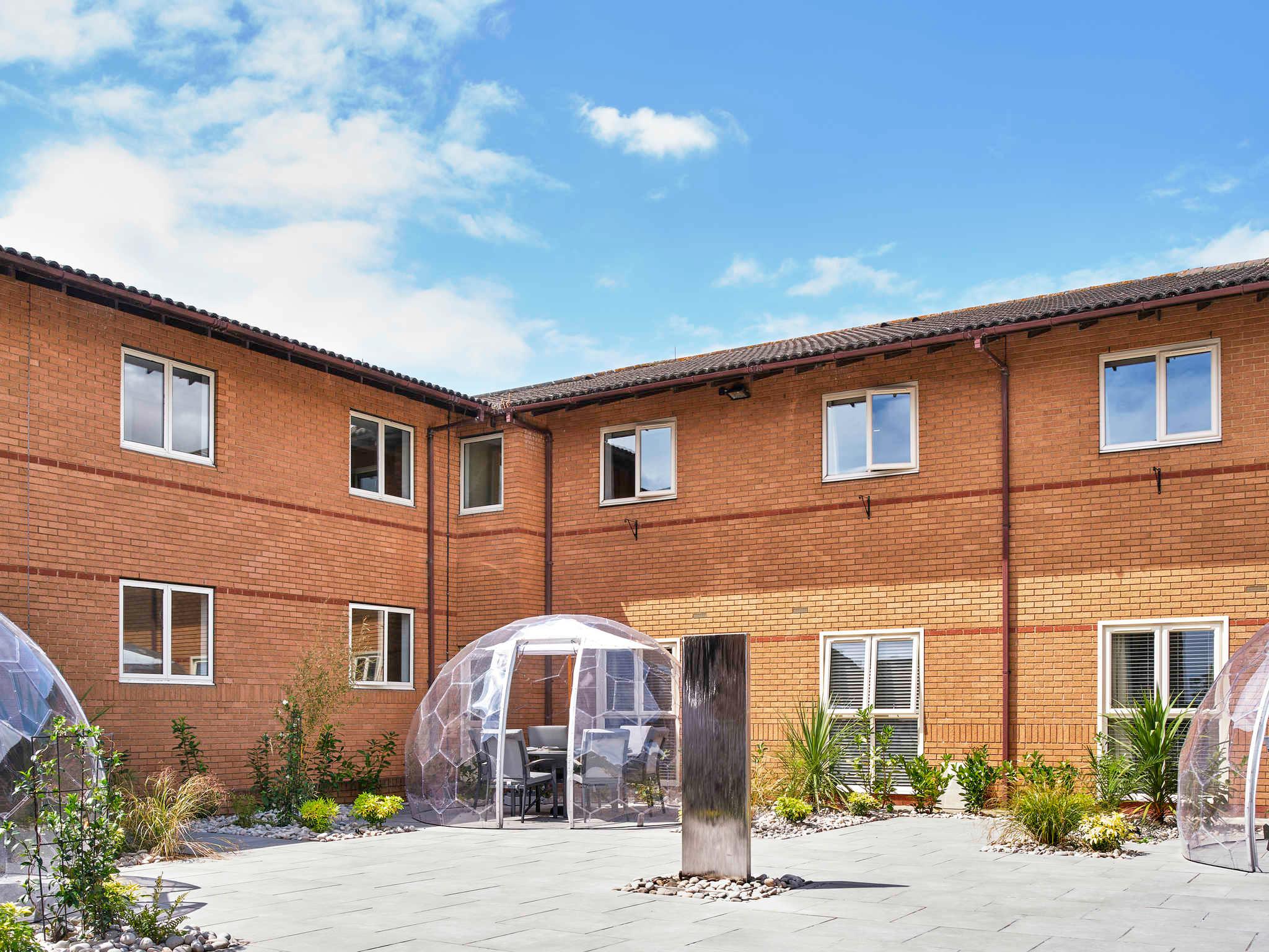 Mercure Milton Keynes Hotel