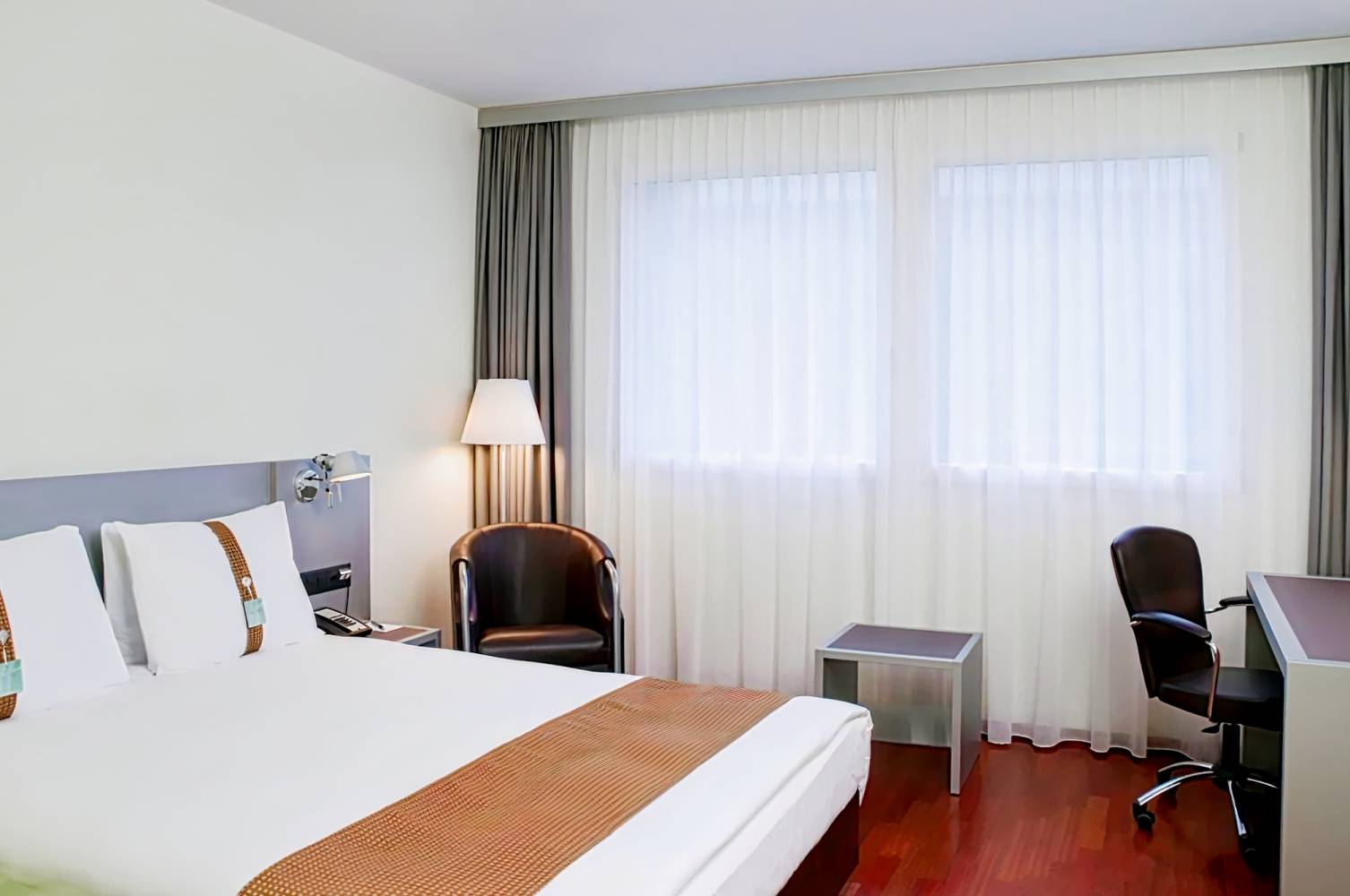 Holiday Inn Zürich - Messe