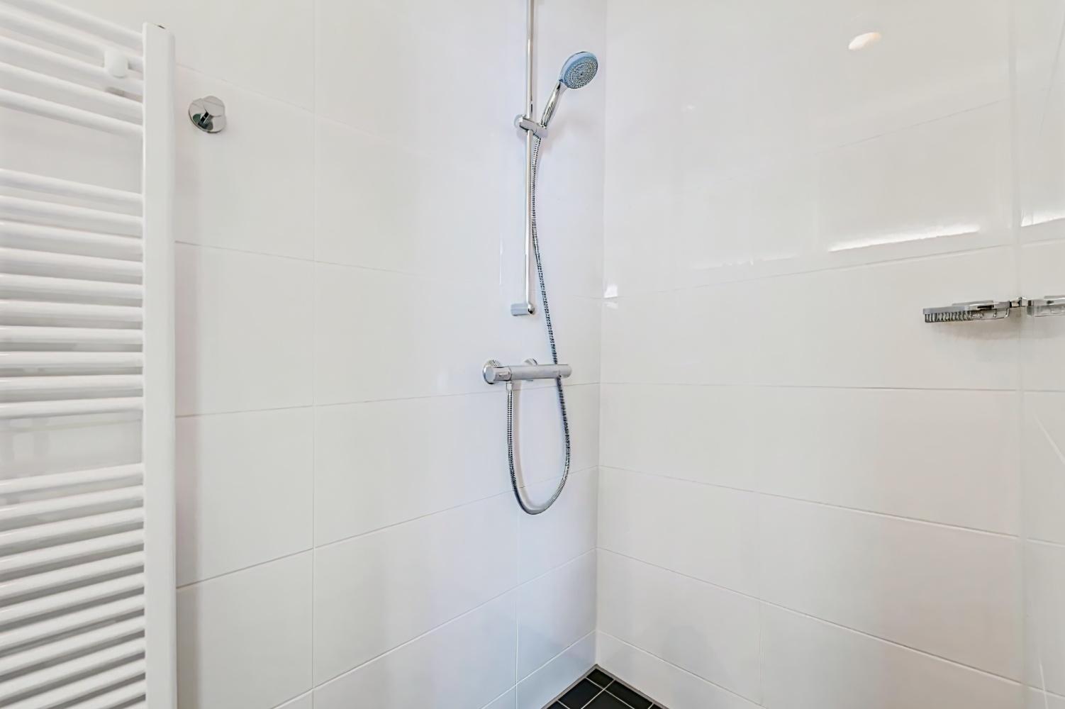 AYS Amsterdam Salthouse Canal