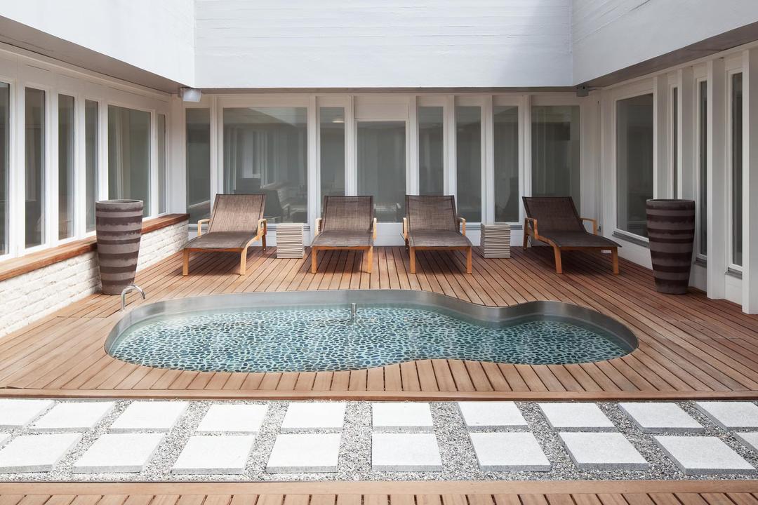 Crowne Plaza Zürich, an IHG Hotel