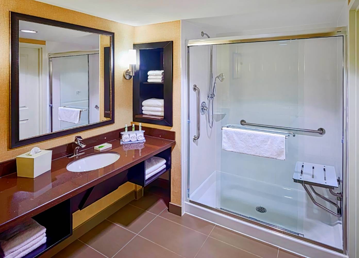 Holiday Inn Express and Suites Timmins