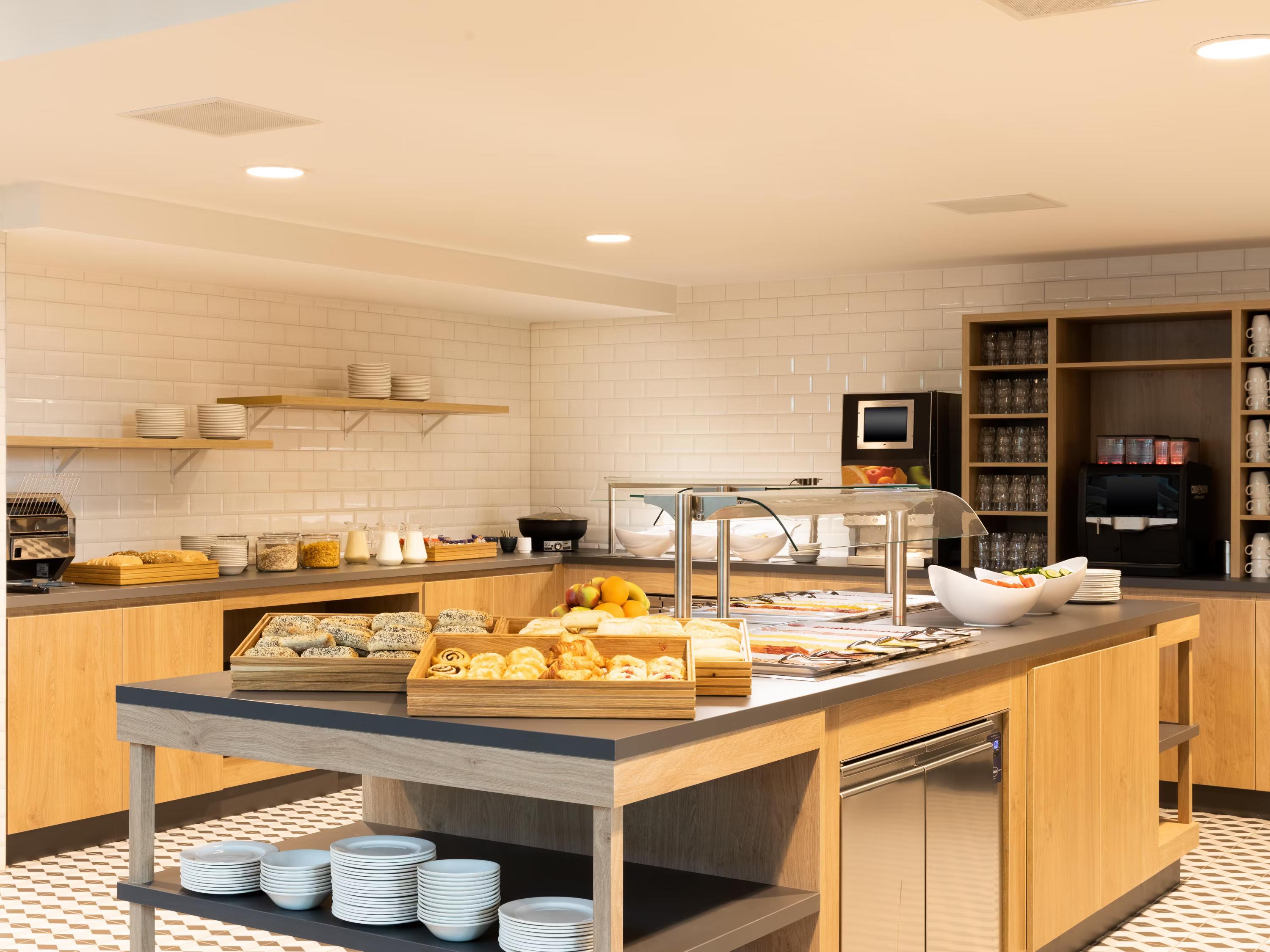 Holiday Inn Express Amsterdam - North Riverside