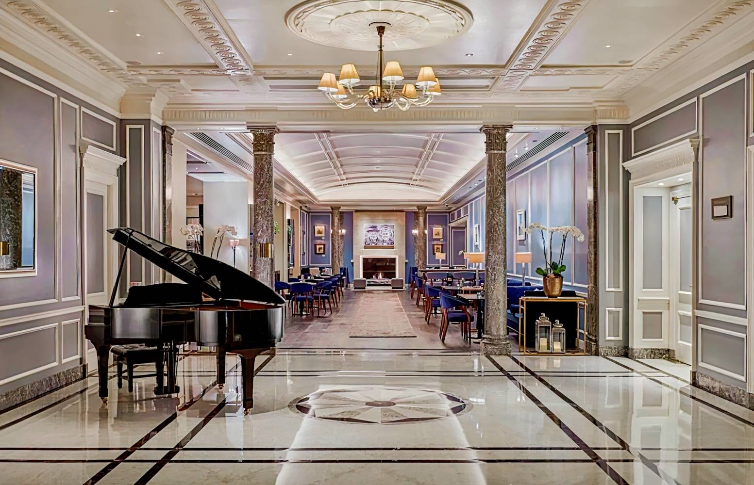 Hyatt Regency London – The Churchill