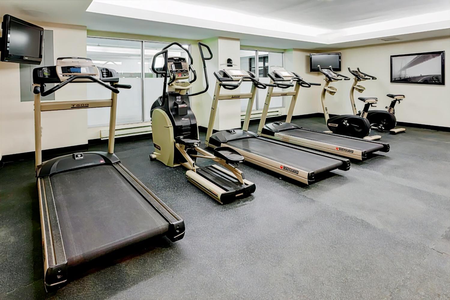 Holiday Inn Toronto Downtown Centre, an IHG Hotel