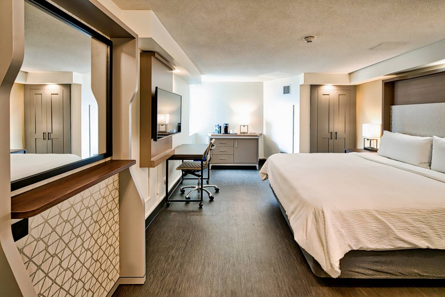 Holiday Inn Toronto Downtown Centre, an IHG Hotel