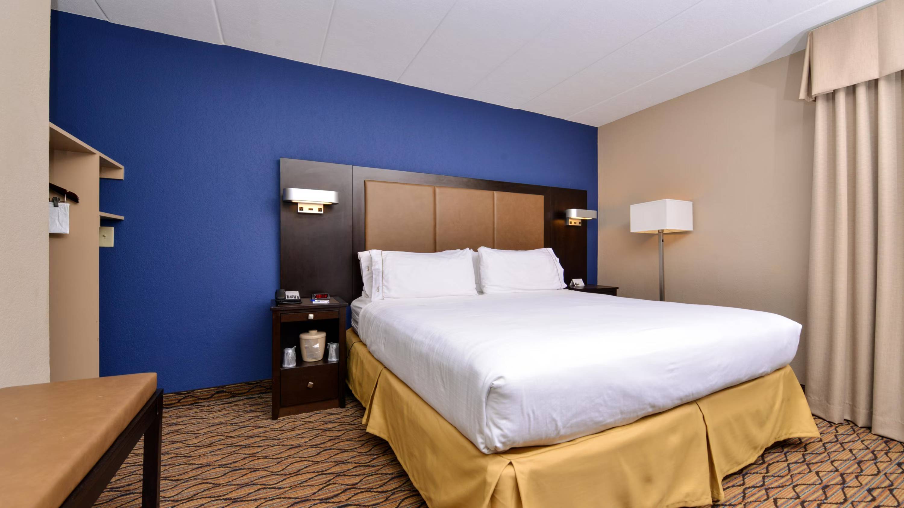 Holiday Inn Express Hunt Valley, an IHG Hotel