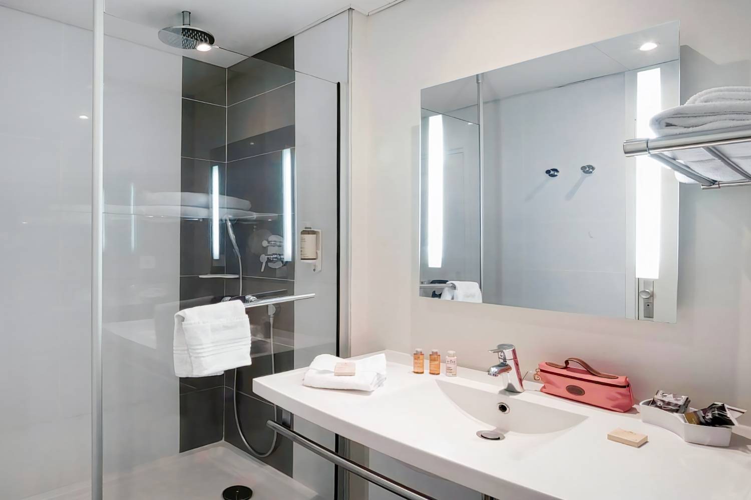 Mercure Lille Airport Hotel