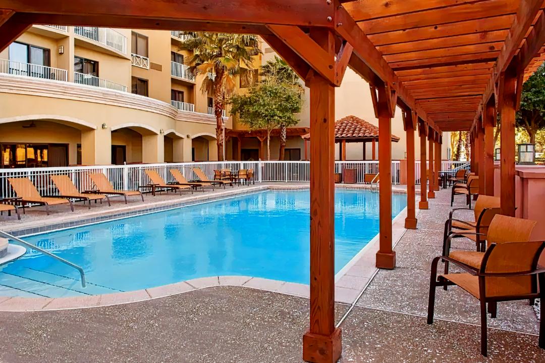 Courtyard by Marriott Sandestin at Grand Boulevard
