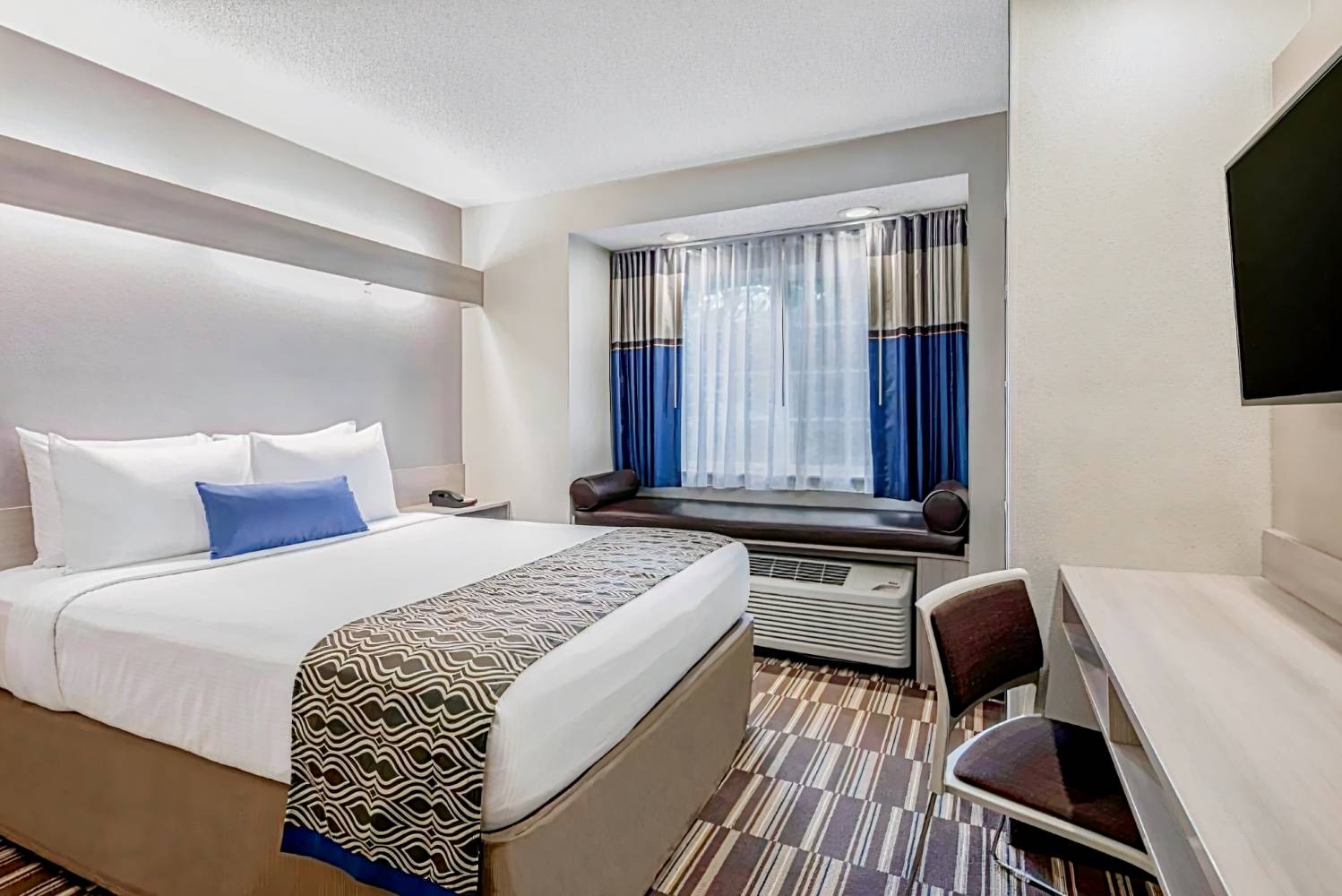Microtel Inn & Suites by Wyndham Atlanta Buckhead Area 