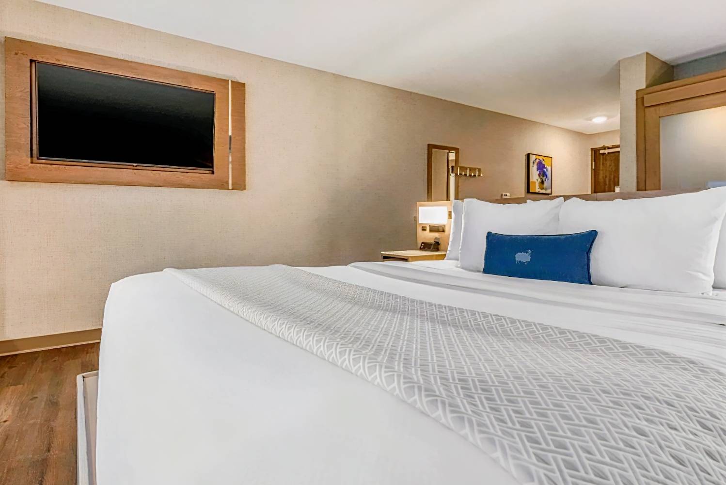 Cambria Hotel Milwaukee Downtown