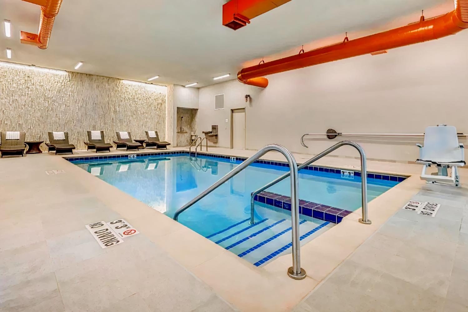 Cambria Hotel Milwaukee Downtown