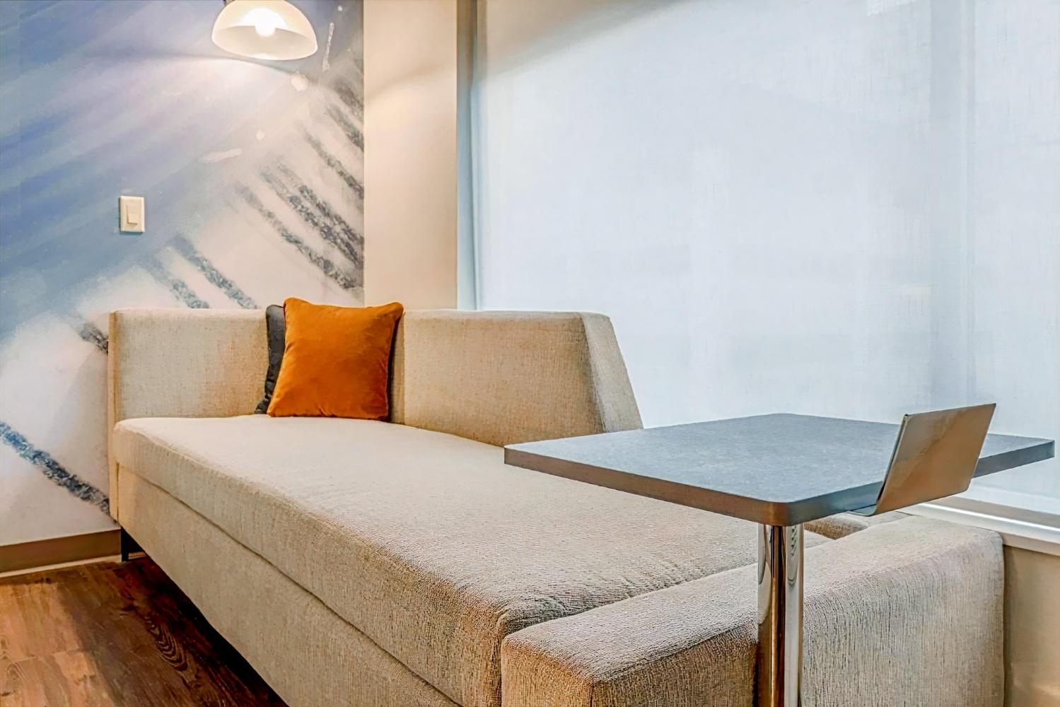 Cambria Hotel Milwaukee Downtown