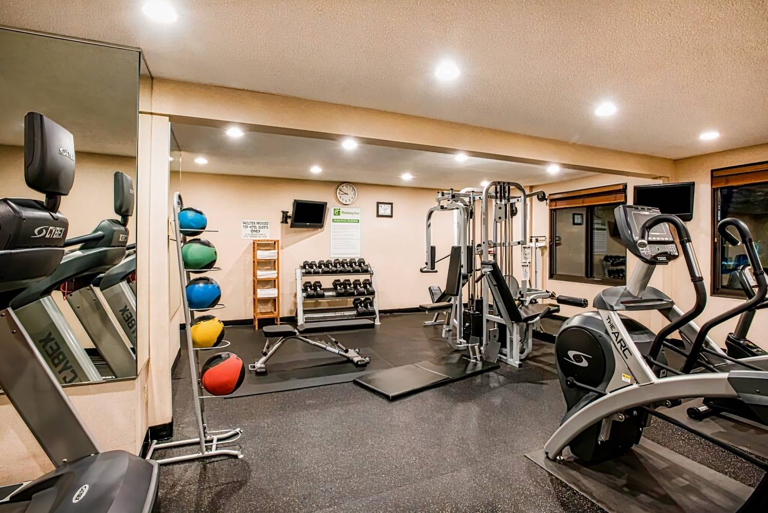 Holiday Inn Hasbrouck Heights-Meadowlands