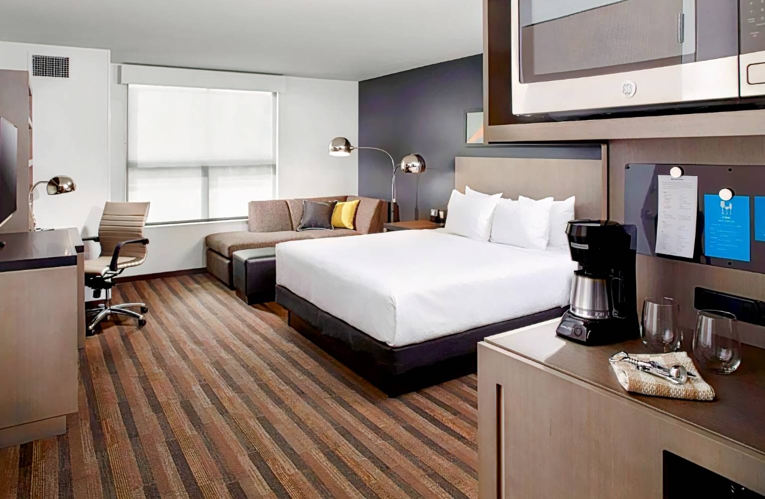 Hyatt House Denver Lakewood at Belmar 