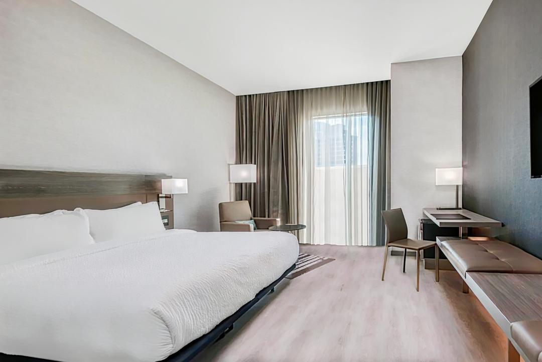 AC Hotel by Marriott Charlotte City Center