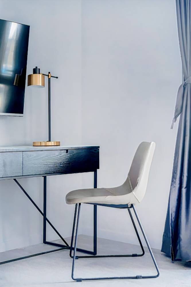 Oros Hotel and Apartments