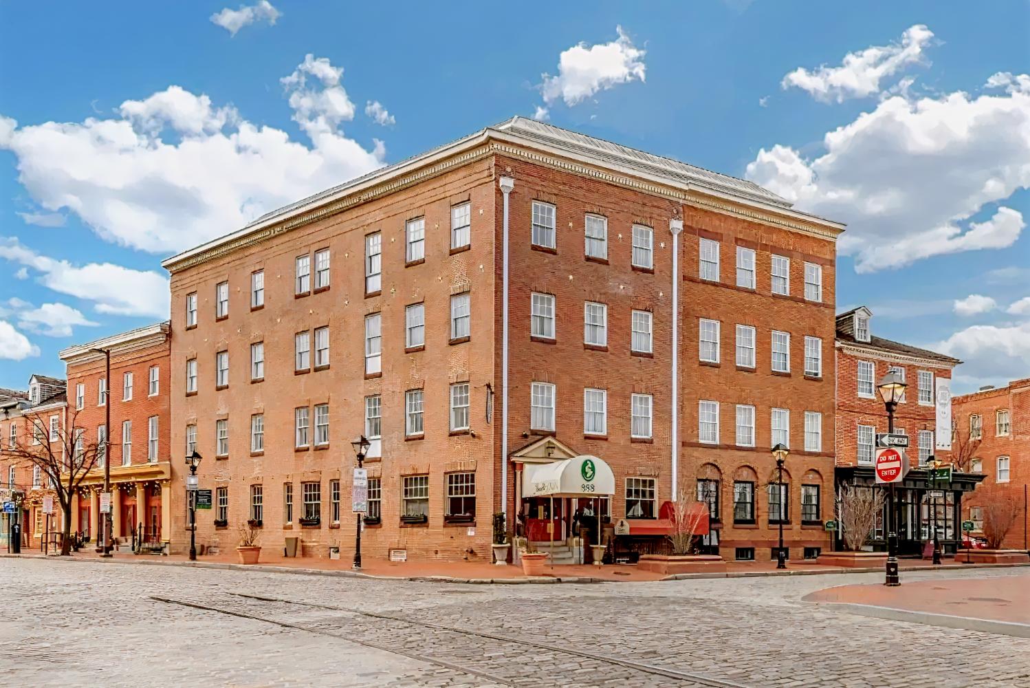 Admiral Fell Inn, Ascend Hotel Collection