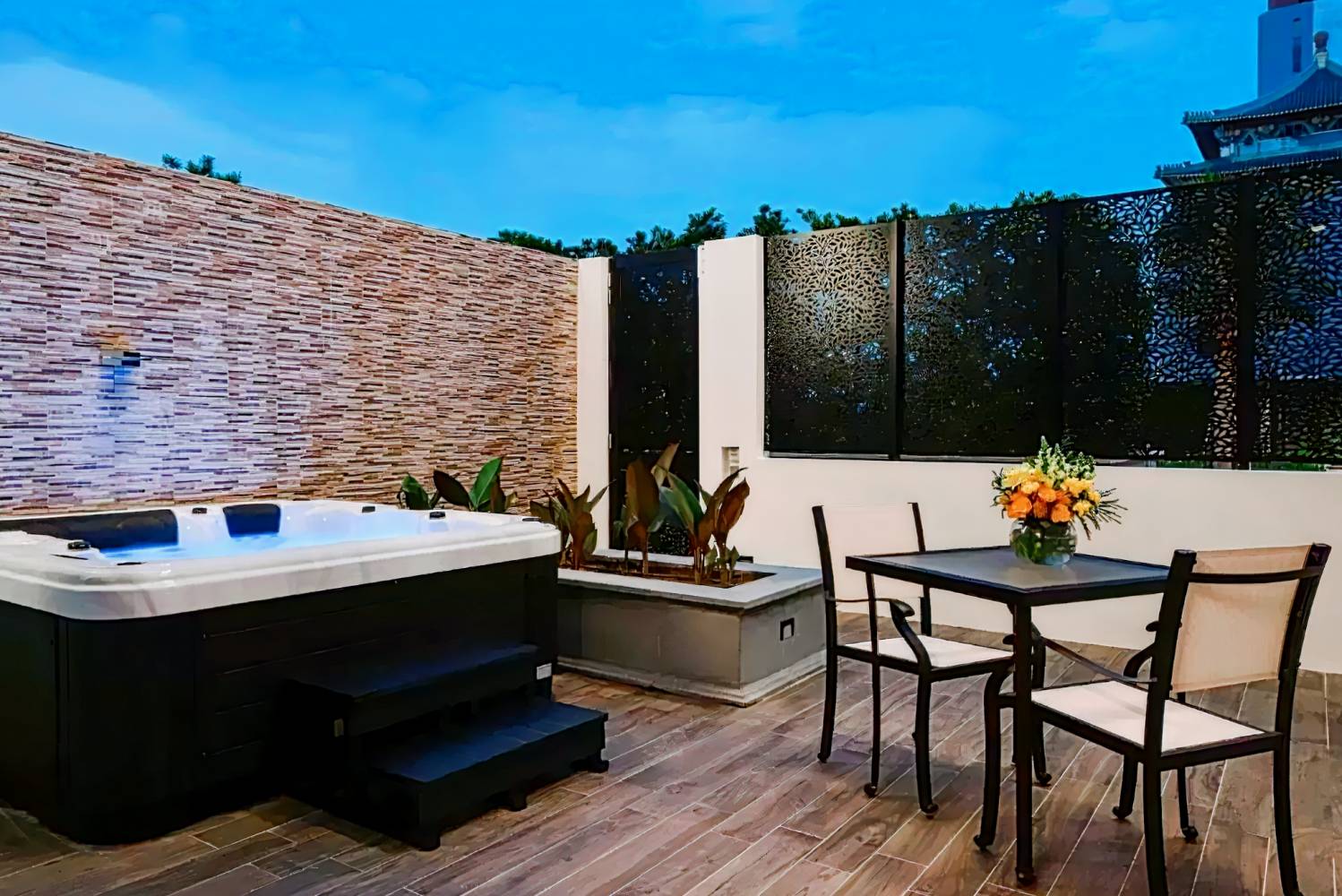 Grand Park City Hall