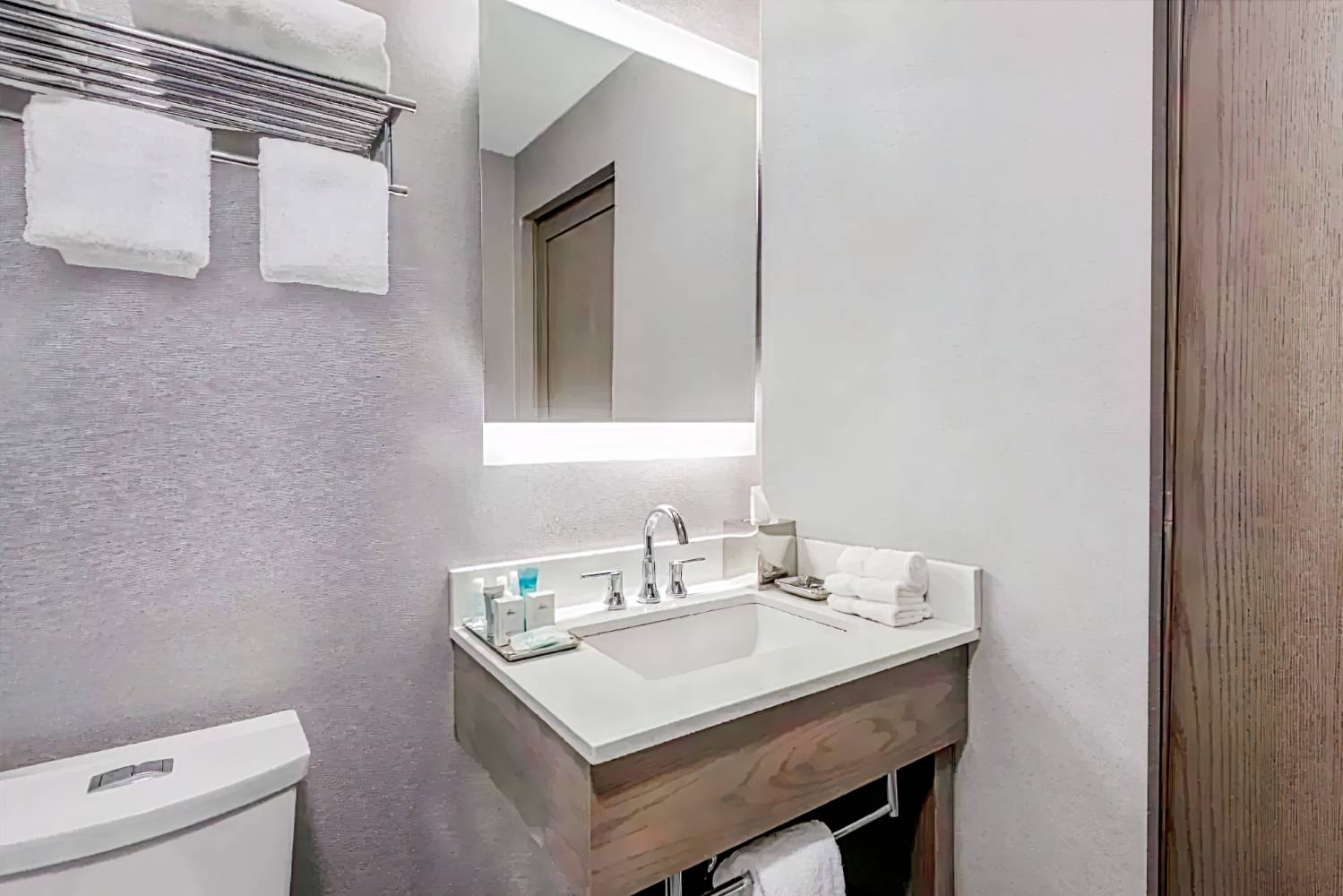 Wyndham Garden LaGuardia South