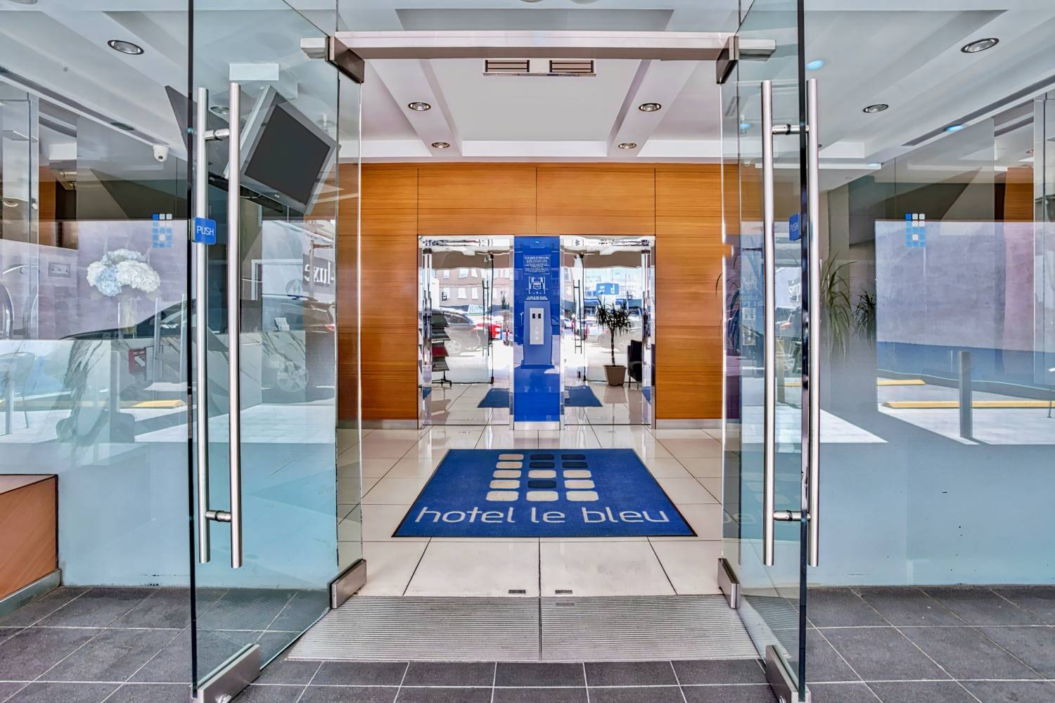 Hotel Le Bleu