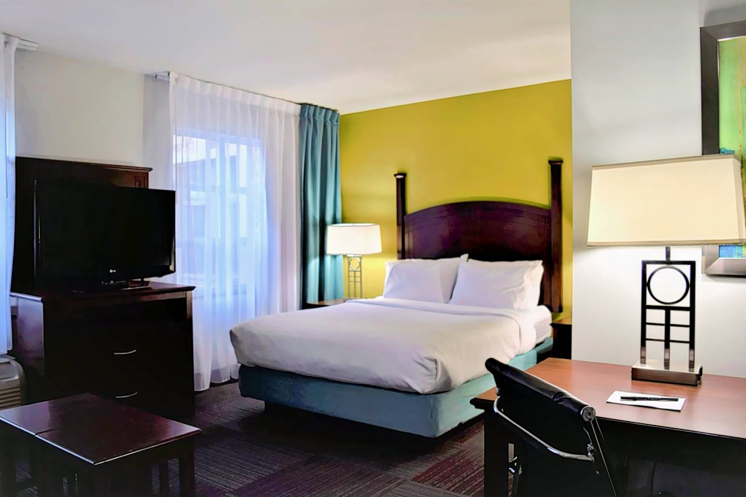 Staybridge Suites London, an IHG Hotel