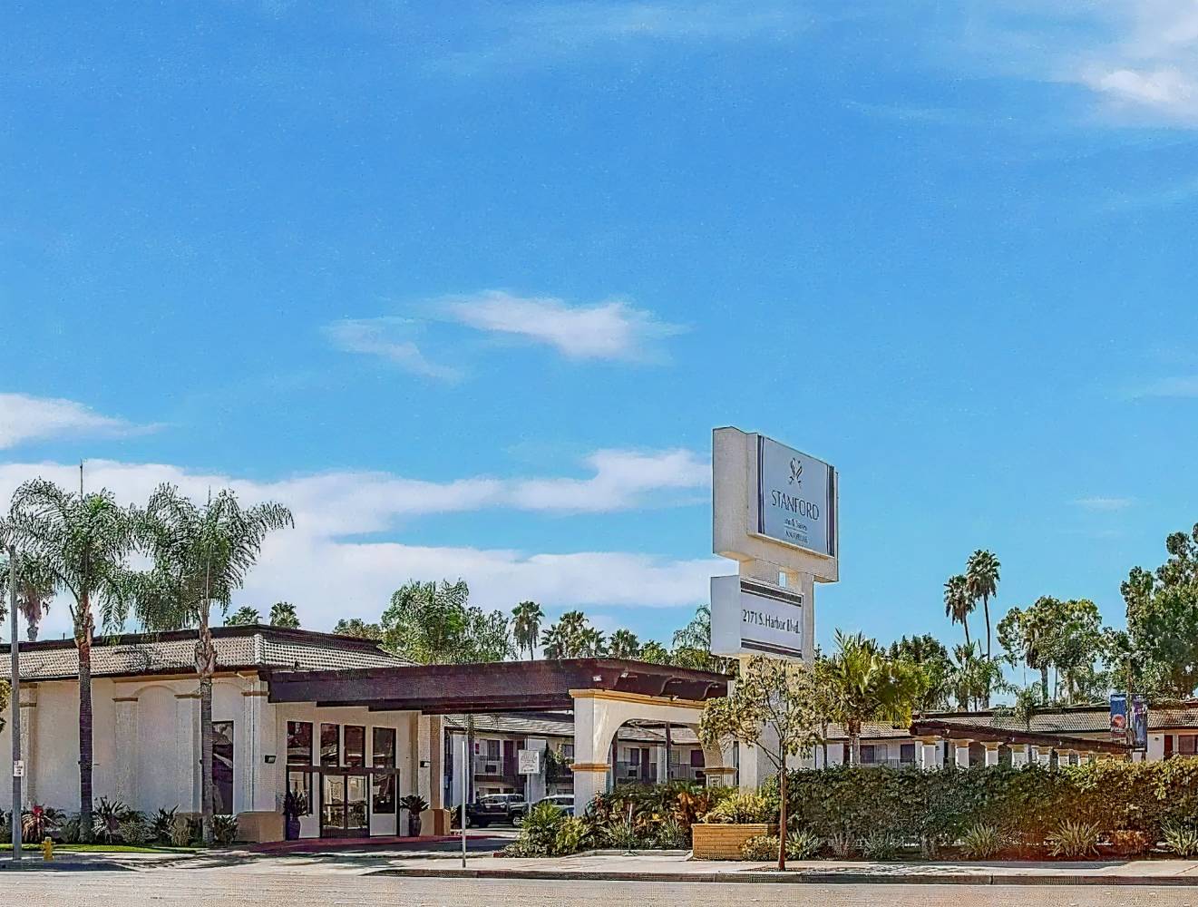 Stanford Inn & Suites Anaheim